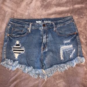 Denim distressed shorts